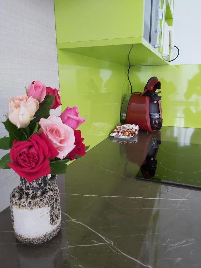 Accent House Apartment เดวา ภายนอก รูปภาพ