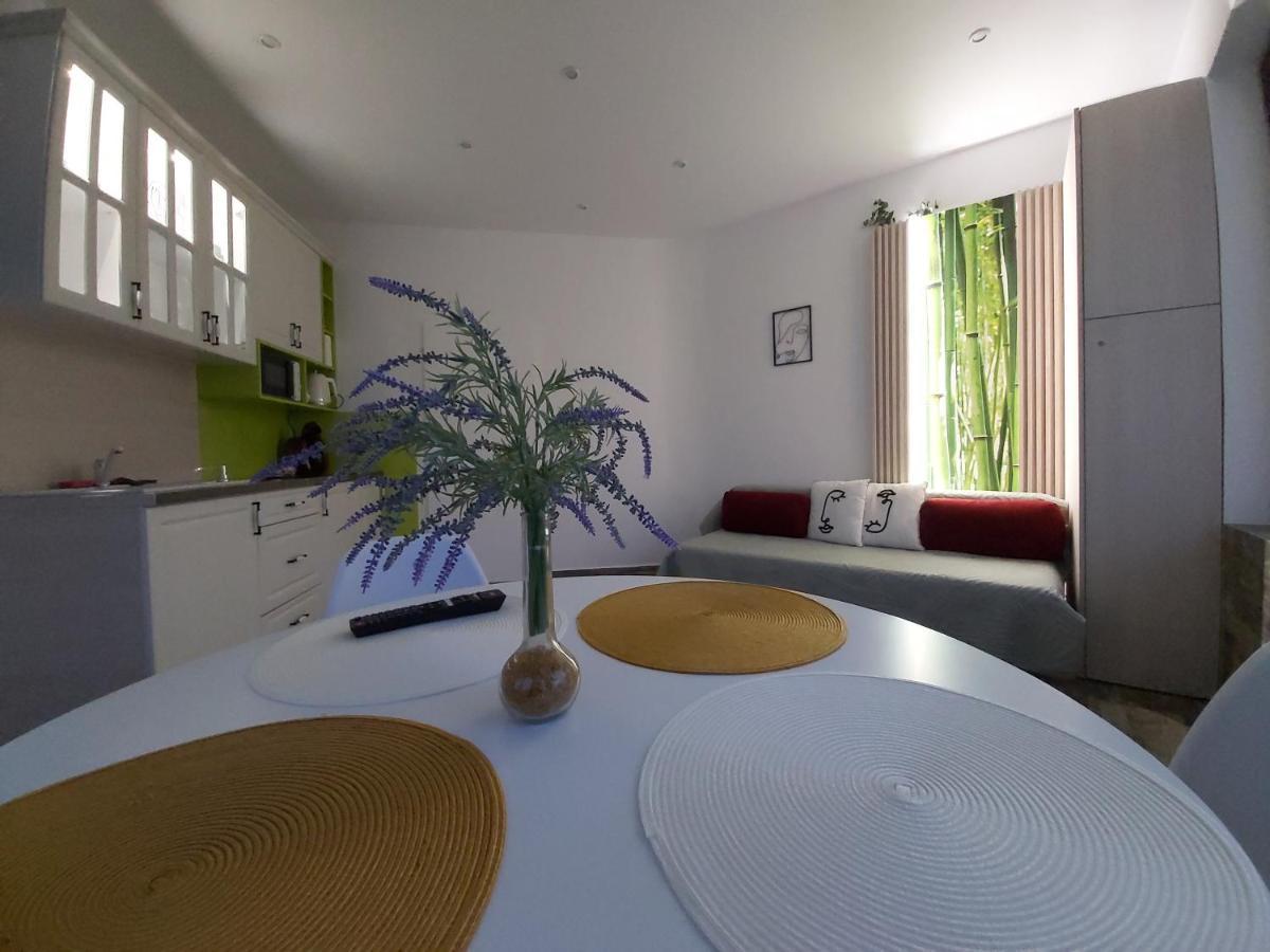 Accent House Apartment เดวา ภายนอก รูปภาพ